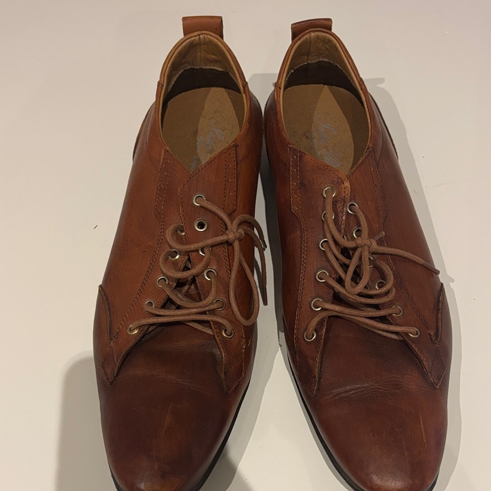 Men's Brown Leather Lace-Up Derby Shoes
